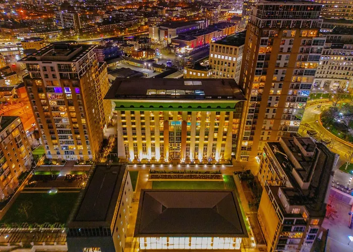 Canary Riverside Plaza Hotel Londra